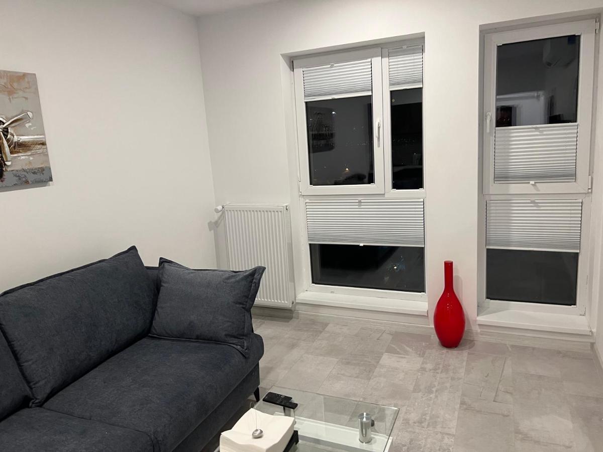 בוקרשט Fancy Penthouse Studio With Lakeview W10 מראה חיצוני תמונה