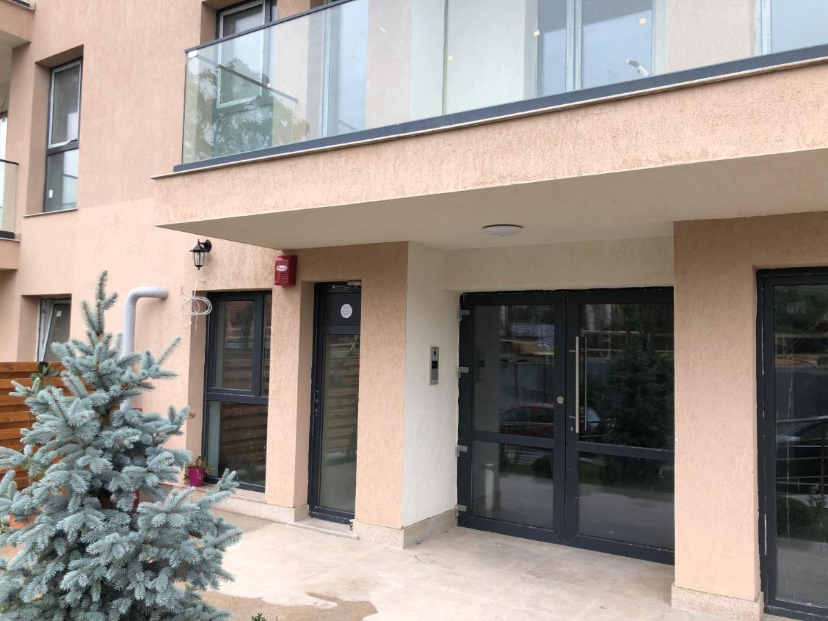 בוקרשט Fancy Penthouse Studio With Lakeview W10 מראה חיצוני תמונה